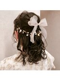 女性らしいミディアムカールスタイル