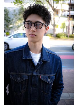 スピンオフシフト(SPIN-OFF SHIFT) 大人ピンパーマ