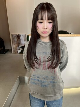 イノセントヘア(innocent.hair) 20代30代/顔まわりレイヤー/透明感カラー