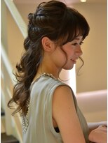 オアーゼ(Oase) 大人可愛いハーフアレンジ