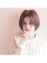 大人かわいい　小顔ショートボブ×ベージュカラー〔Belle銀座〕
