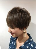 ★レディースエアリーショートネープグレージュボブスタイル★