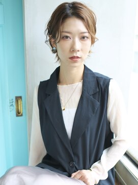 バース(BIRTH) 天神【BIRTH】大人かわいい前髪長めのウェーブショート　5