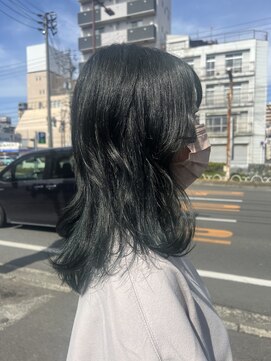 ニィ(2iee.) グリーンカラー