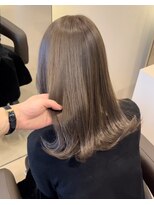 エリスホリエ(Eliss Horie)&nbsp;【冬カラー】くすみグレージュ×オジィオットトリートメント