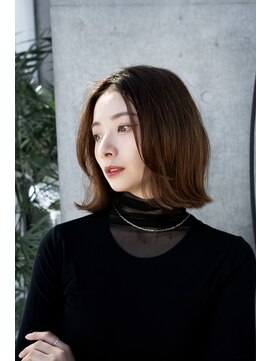 レノラ 本町(LENORA) 20代30代大人かわいいナチュラル暗髪ゆるめパーマヘア