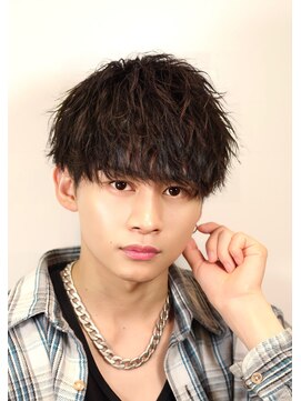 リップス 自由が丘(LIPPS) ツイストショートマッシュ