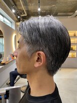 イコール(EquAll)&nbsp;ロマンスグレーでナチュラルな大人かっこいい！