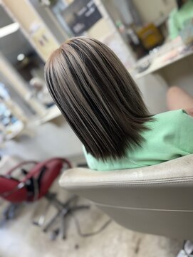 ロジーリリーヘアーズ(Rosy Lily hair's) アンブレラカラー