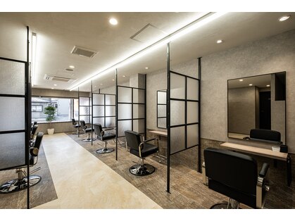 アーサス バイ ヘッドライト 御殿場店(ursus by HEADLIGHT)の写真
