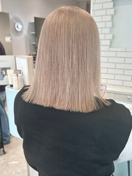 ダイアモンドリリー(Diamond Lily) ミルクティーベージュ