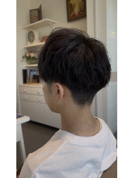 ラ シェンテ 宝塚(La Sente) 爽やか刈り上げヘア