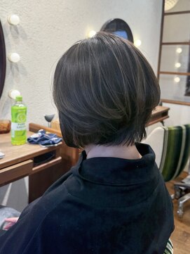 エルサフィロ キタハマ(el zafiro kitahama) 30×40×50代×透明感×ゼロテク白髪染め