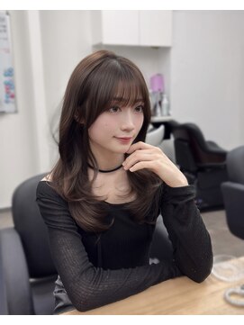 可愛いミディアムレイヤー/チョコレートブラウン/冬カラー