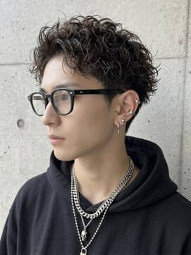 ヘッドストック(HEAD STOCK) アクティブショートルーズショート縦落ちパーマニュアンスパーマ