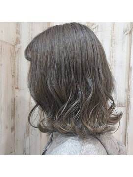 ルシア 東三国店(hair and make lucia) ダブルカラー+アディクシーカラー