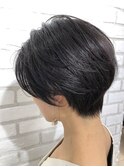 くびれショートボブ