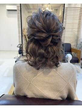 ジーニ(GENIE) ハーフアップ