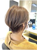 ハイライトショートボブ