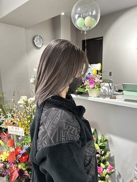 スイ(Suy') 低めシャドウルーツ