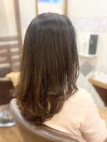 フリージア(freesia)&nbsp;30代40代50代/ゆるふわロング/ツヤ髪スタイル