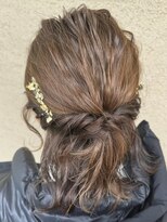 ジェリカヘアー サンフラワー通り(Jlica hair) 金箔ハーフアップ