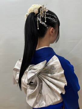 ルララドゥ 卒業式一束アップスタイル