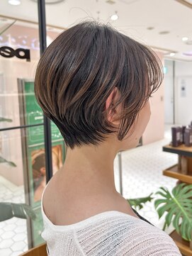 ピークアブー アヴェダ 池袋東武(PEEK-A-BOO AVEDA) 大人ナチュラルショート丸みショートハンサムショート