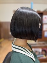 ショウ(Syow)&nbsp;【髪質改善】乾かすだけでまとまる、シルク質感のミニボブ