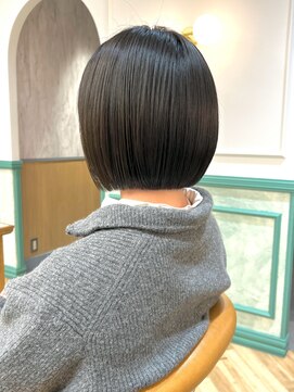 ロンドイディールバンダイ 新潟万代(Lond ideal) 髪質改善切りっぱなしボブ