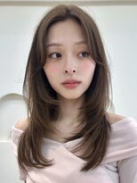 ノイ 銀座(noi)&nbsp;顔周りレイヤーカットくびれヘアミルクティーベージュカラー韓国