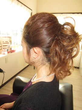 コア フィール ア デイ(COIFFURE A DAY) 結婚式お呼ばれアップ