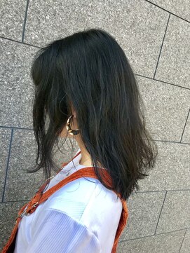 シュシュ(shushu) くせ毛は武器