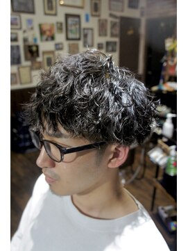 ヴェナ(VeNA) マッシュパーマ