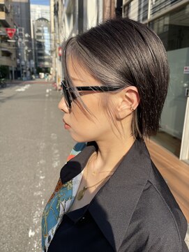 ロータス(Lotus) フェイスフレーミング耳かけ切りっぱなしボブペールベージュ