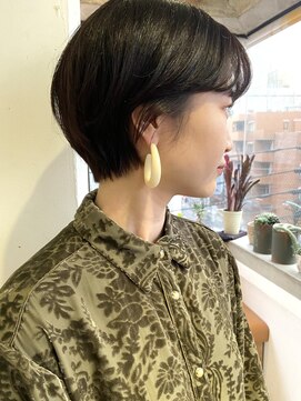 ヌー 代官山(nuu) ・マッシュ丸みショート前髪ありショートミニボブメルティカラー