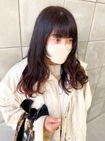 トゥコ(tuco)&nbsp;ミディアムレイヤー暖色系カラーに合わせカットネオウルフ