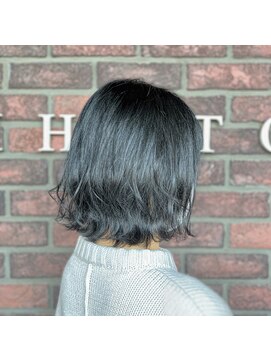 イーハトーヴ(IHATOV) ボブ カールアレンジ/ニュアンスカラー/グレージュカラー