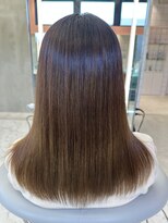 ロンドルーチェ 心斎橋(Lond luce)&nbsp;ダークアッシュ/ミディアムレイヤーカット［髪質改善/縮毛矯正］
