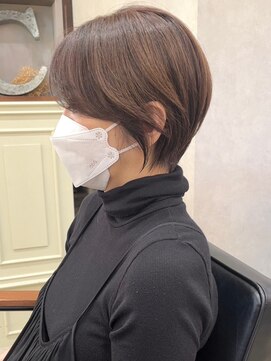 ザシー オモテサンドウ(The C) 20代30代40代ナチュラル大人可愛いボブスタイル