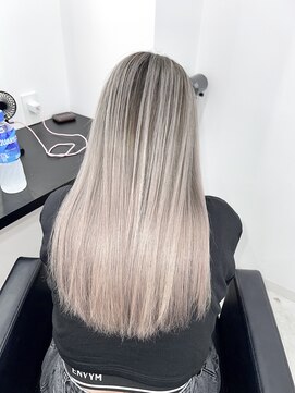 エゴ 池袋(EGO) ホワイトベージュバレイヤージュ