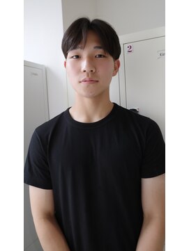 グラフ 立川(Graph.) メンズカット/センターパート