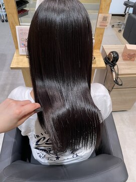 ナイアバイアヌエヌエ(naia by anuenue) 髪質改善縮毛矯正