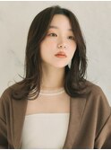 エアリー質感のフェミニンミディアム