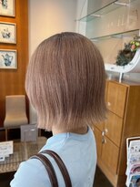 イルミ(iLUMi)&nbsp;iLUMi　×　ベージュカラー