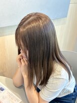 シダ(sida SAIIN) 【藤原】秋におすすめ暗めオリーブベージュ