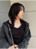 ブリーチなしブルーグレーダークグレーハッシュカットミディアム