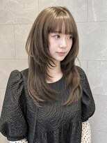 エルバイラビス 大宮(elu by lovis)&nbsp;《高瀬寛菜》オリーブベージュ/ダブルカラーカット