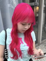 アニュー(A'nyu) ピンクカラー/ピンクヘアー/ビビッドピンク/派手髪/ハイトーン