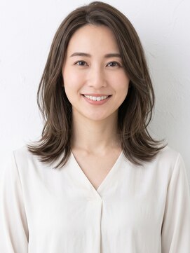 と和 巣鴨 【30代】小顔センターパート/ひし形レイヤーミディ